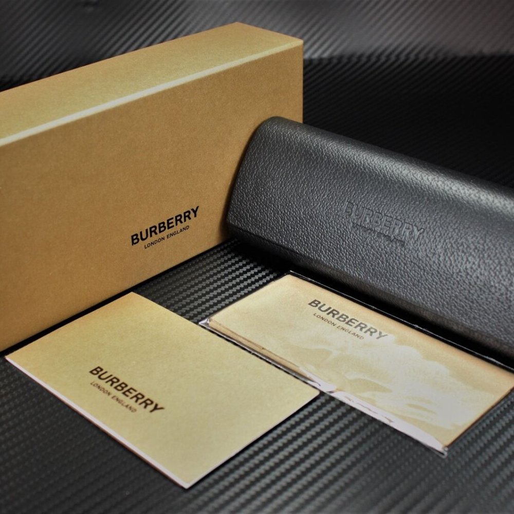 Burberry Men's 52mm Sunglasses! New! - Picture 5 of 5